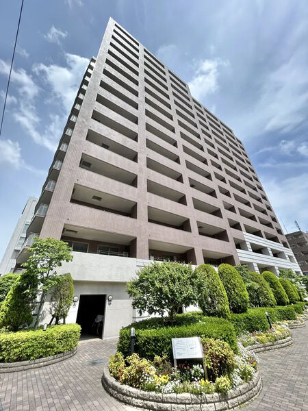 【アデニウム新横浜】外観2