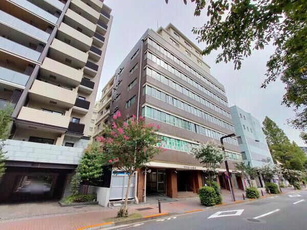 【ファミール築地】外観写真 【ファミール築地】外観写真