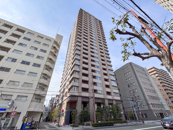 【ウエリスタワー京町堀】外観