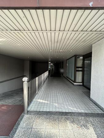 【ピアザ昭和】エントランス