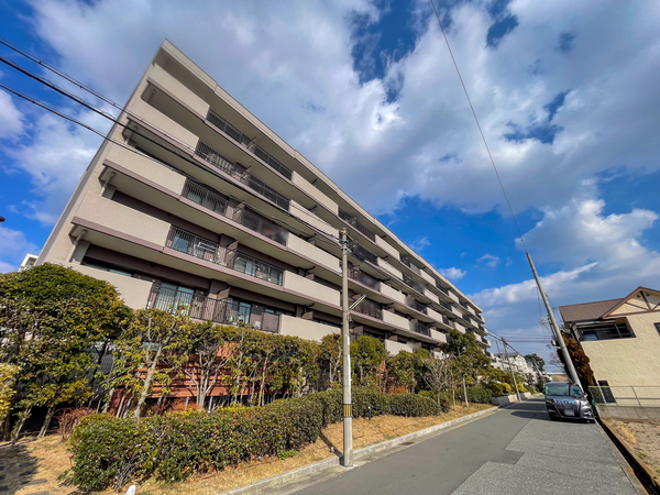 【グランディーノ西宮 悠学の邸】外観