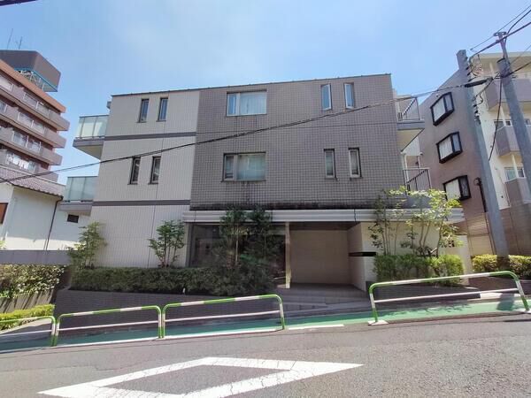 【オープンレジデンシア文京千駄木】外観写真