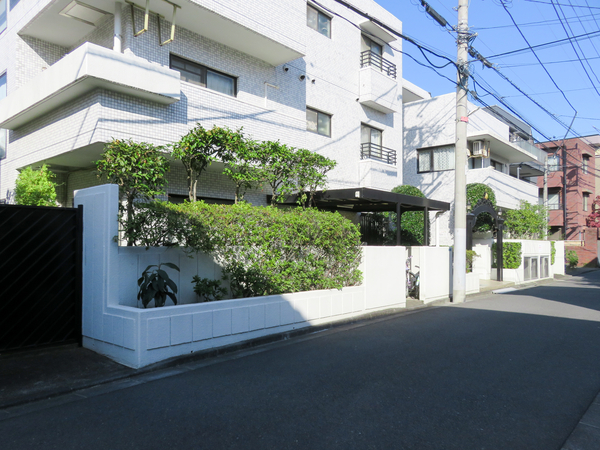 【ピアコート三鷹二番館】外観