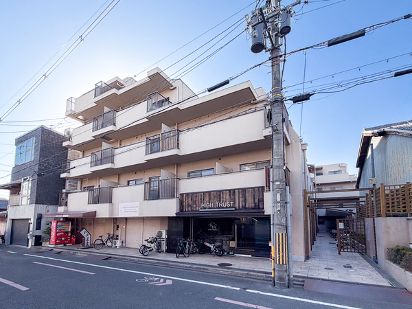 【二条城東グランドハイツ】外観