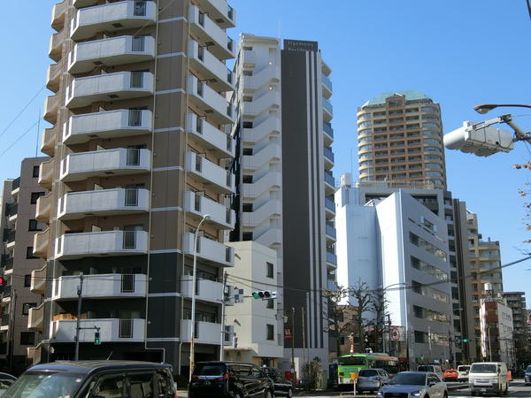 【ハーモニーレジデンス新宿早稲田ザ・ガーデン】外観