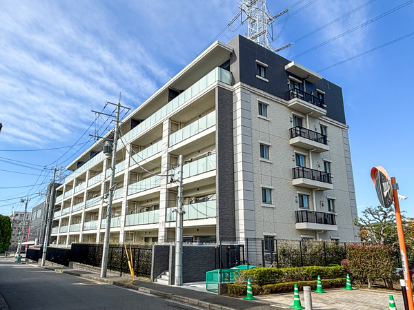 【プレディア仲町台】外観