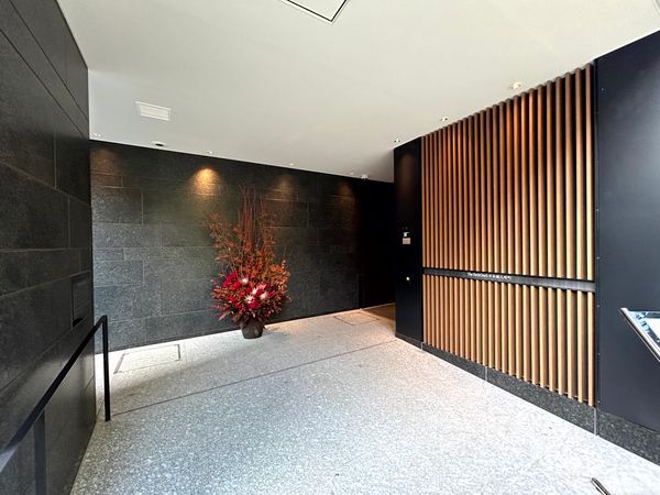 【ザ・パークワンズ日本橋人形町】エントランス