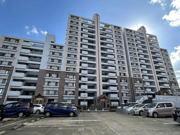 【レークヒルズ野多目】外観