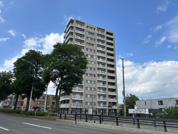 セレナール南郷13丁目パークサイド 2枚目 セレナール南郷13丁目パークサイド