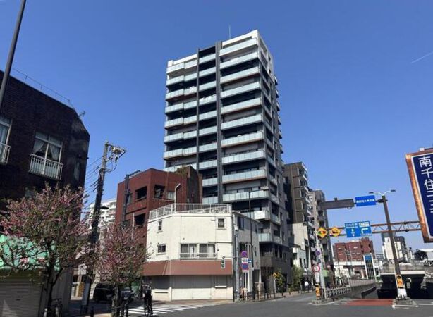 【グローベル南千住駅前】外観