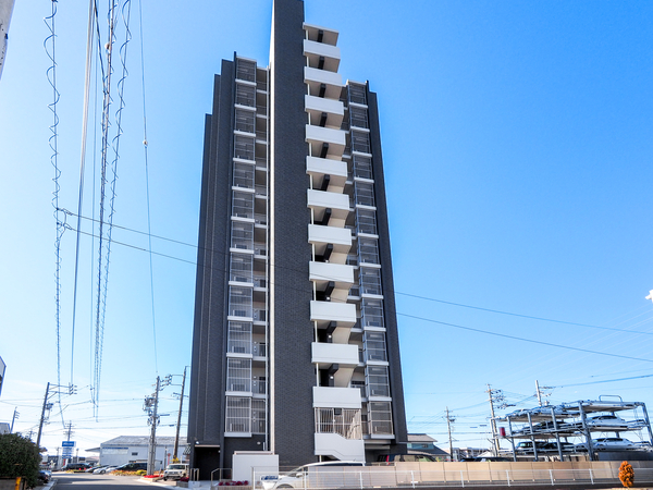 【リフローレ岡崎駅WEST】外観