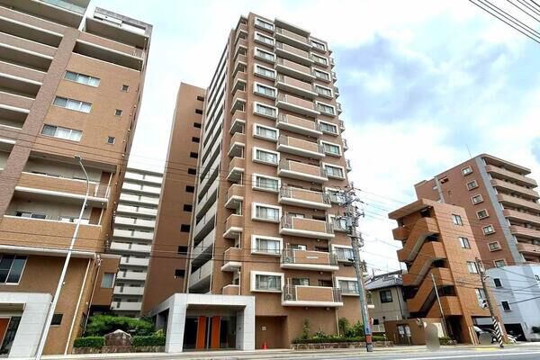 【ガーデンスクエアパラッシオ萬象園】外観