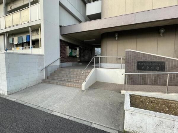 【大島住宅】エントランス