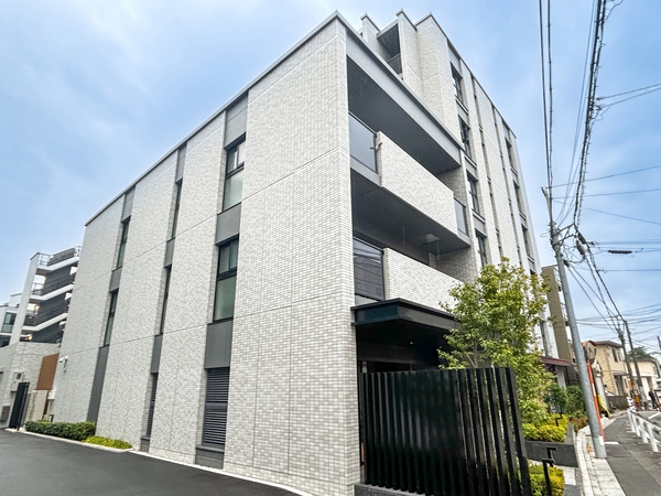 【ザ・ライオンズ武蔵小杉】外観