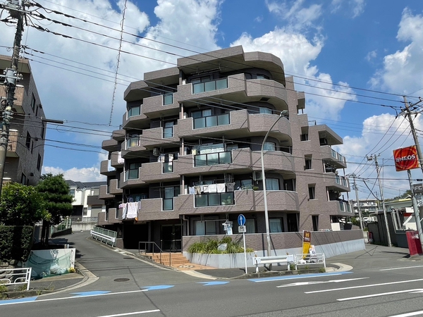 【グレイス希望ヶ丘】外観