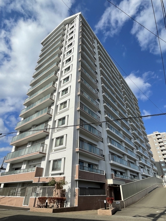 ル・サンク学園前アクアサイト