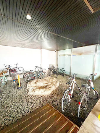 (駐輪場) (駐輪場)