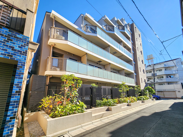 【リビオレゾン町屋】外観