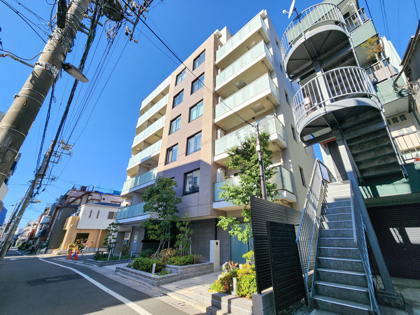 【リビオレゾン町屋】外観