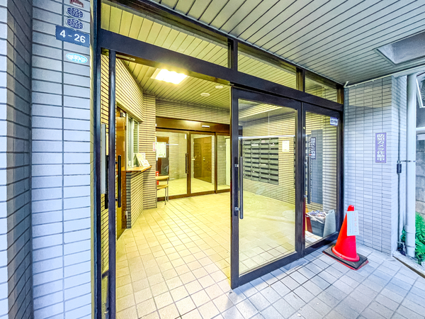 【ネオマイム鶴見フルレゾン】エントランス