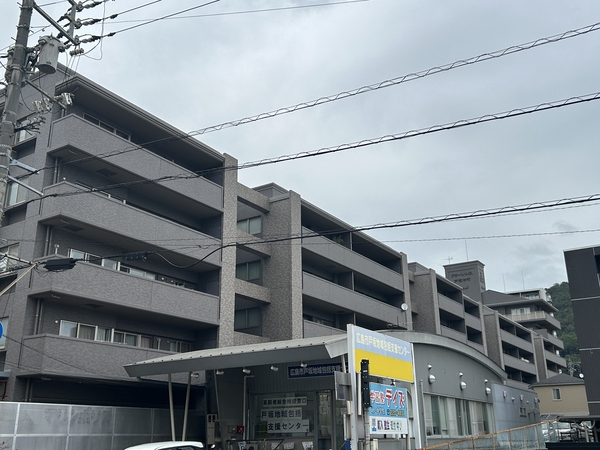 【フローレンス戸坂中町】外観