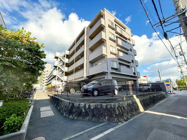 【フローレンス戸坂中町】外観