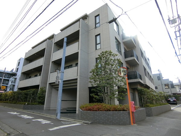 【クレヴィア渋谷初台】外観