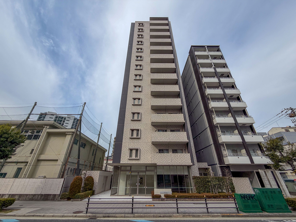 【ルーシア北梅田】外観