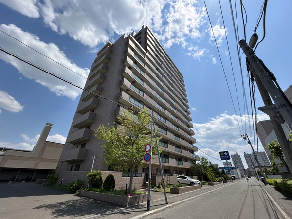 ロイヤルコート大谷地