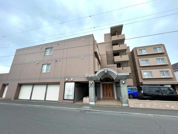 ロピア本通り 2枚目 ロピア本通り