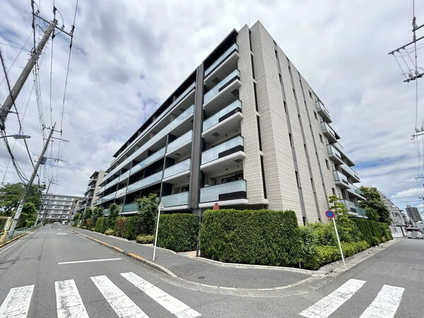 【プラウド練馬光が丘公園】外観