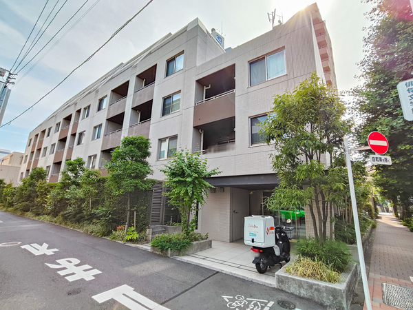 【ジオ新宿百人町】外観