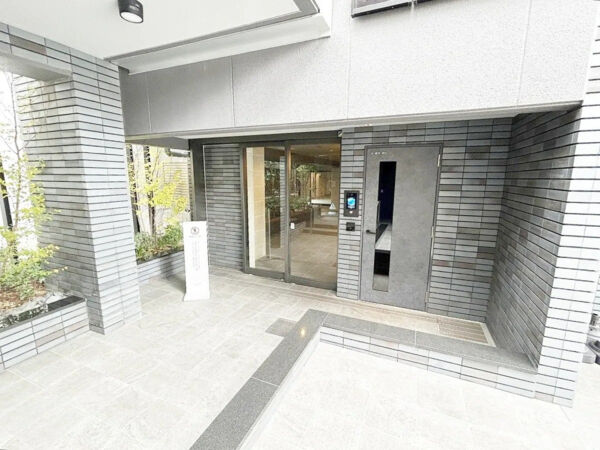 【ダイアパレス一宮本町】エントランス 【ダイアパレス一宮本町】エントランス