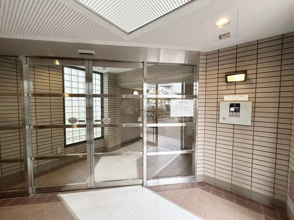 【宝マンション道徳東第3】エントランス