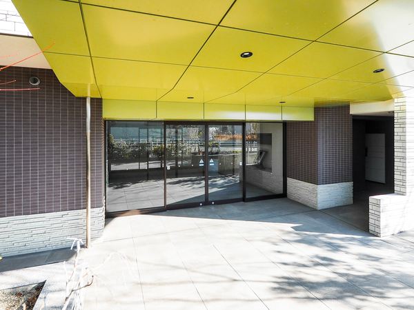 【Tステージ日進米野木ヒルズ】エントランス