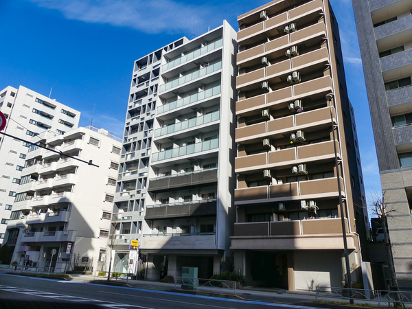 【スカイコートパレス新大塚】外観