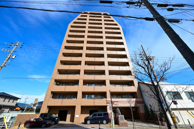 【ミツイロイヤル国府宮駅前イースト】外観 【ミツイロイヤル国府宮駅前イースト】外観