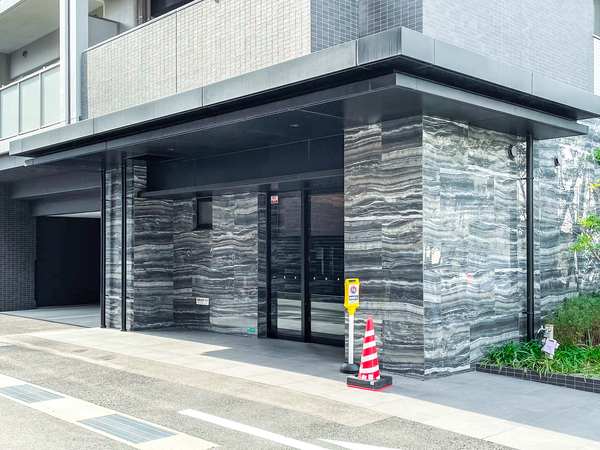 【プレサンスロジェ住之江レジデンス】エントランス 【プレサンスロジェ住之江レジデンス】エントランス