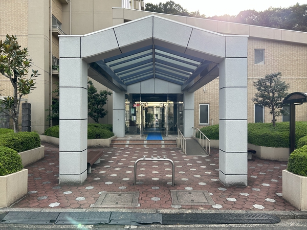 【スカイハイツ相田】エントランス