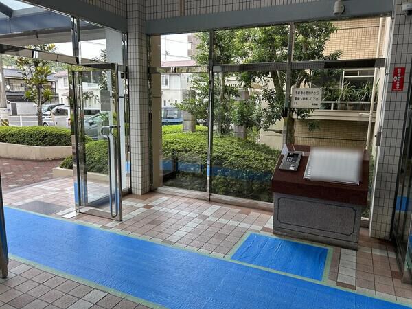 【スカイハイツ相田】エントランス