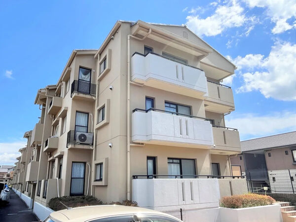 【グローバル太秦】外観