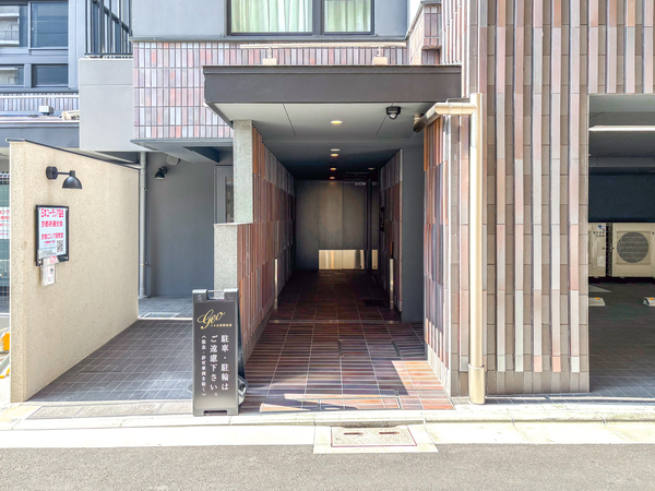 【ジオ京都御池通】エントランス 【ジオ京都御池通】エントランス