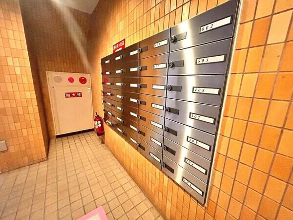 【ライオンズマンション博多南】エントランス