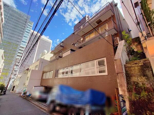 【赤坂南部坂ハイツ】外観写真 【赤坂南部坂ハイツ】外観写真