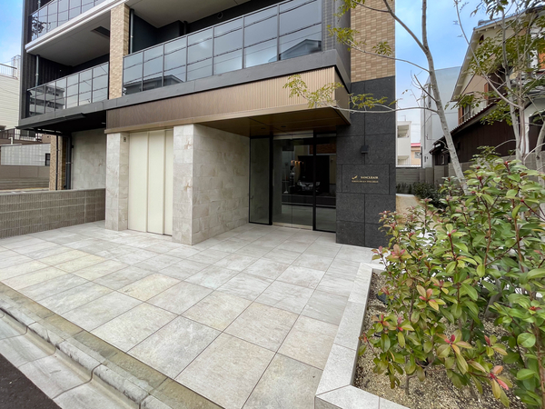 【サンクレーア徳川園ザ・グラン】エントランス