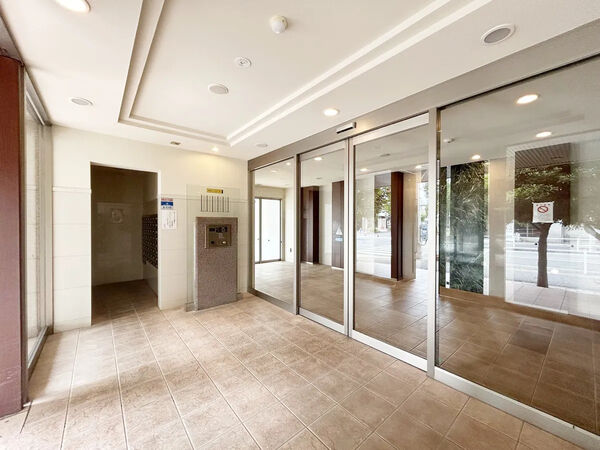 【BELISTA豊田本町】エントランス