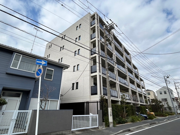 【クリオ横濱弘明寺】外観