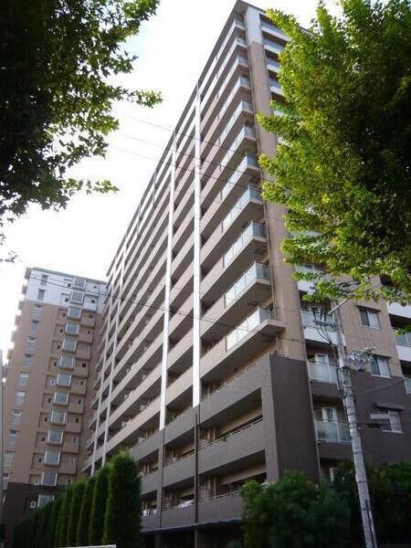 【ライオンズスクエア鶴見緑地】外観