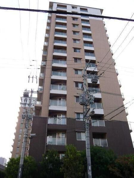 【ライオンズスクエア鶴見緑地】外観