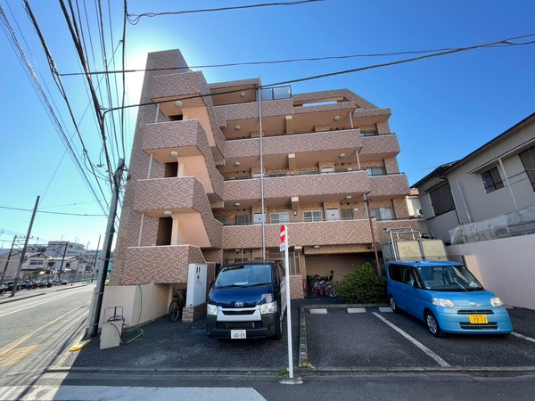 【サンパレス一橋学園】外観 【サンパレス一橋学園】外観